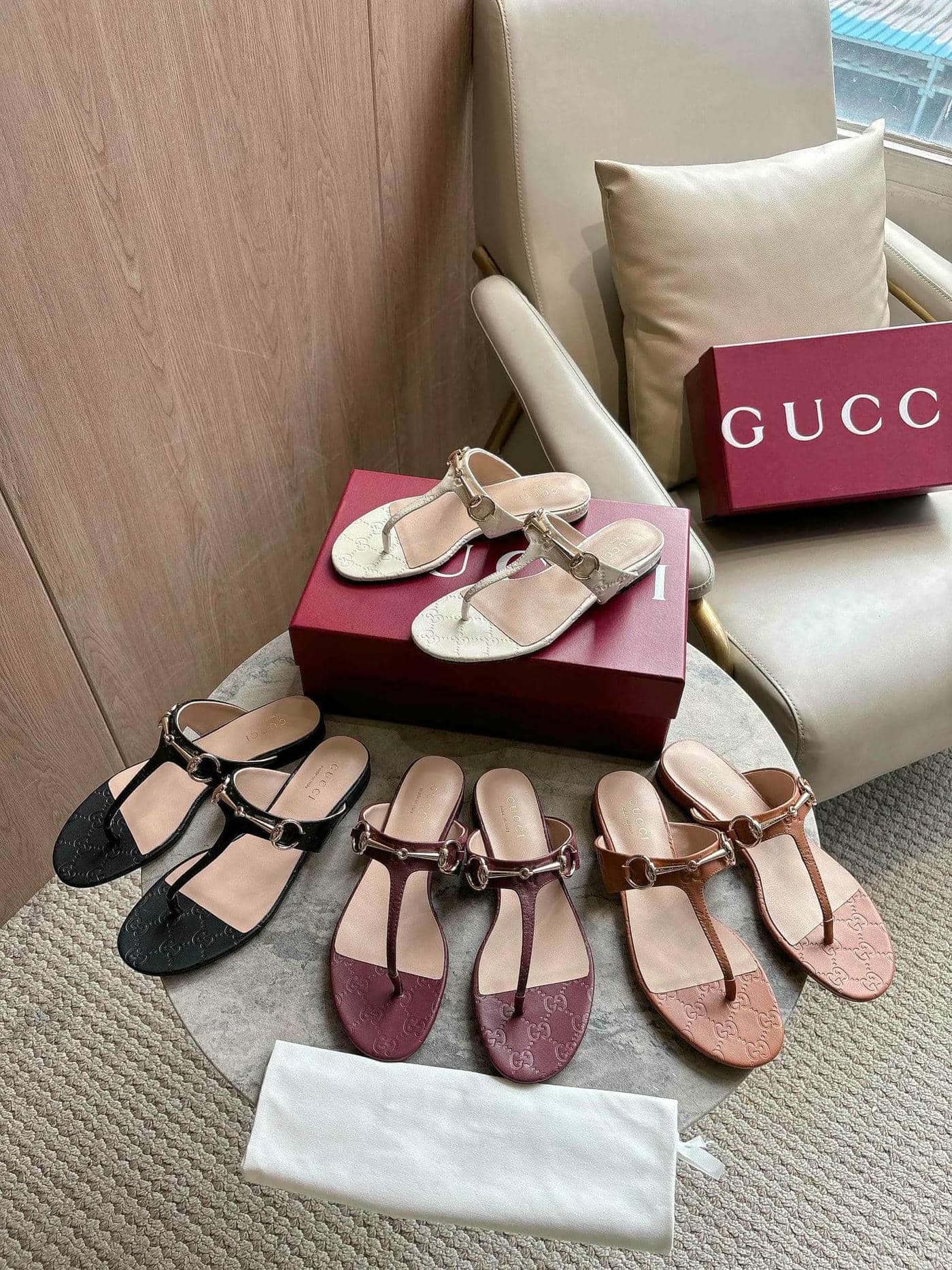 0011 SandalSlippers